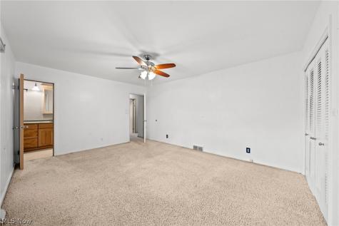 24800 Shaker Boulevard Beachwood OH 44122