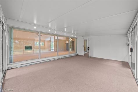 24800 Shaker Boulevard Beachwood OH 44122