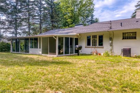 24800 Shaker Boulevard Beachwood OH 44122