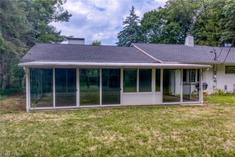 24800 Shaker Boulevard Beachwood OH 44122