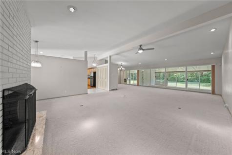 24800 Shaker Boulevard Beachwood OH 44122