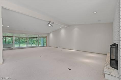 24800 Shaker Boulevard Beachwood OH 44122