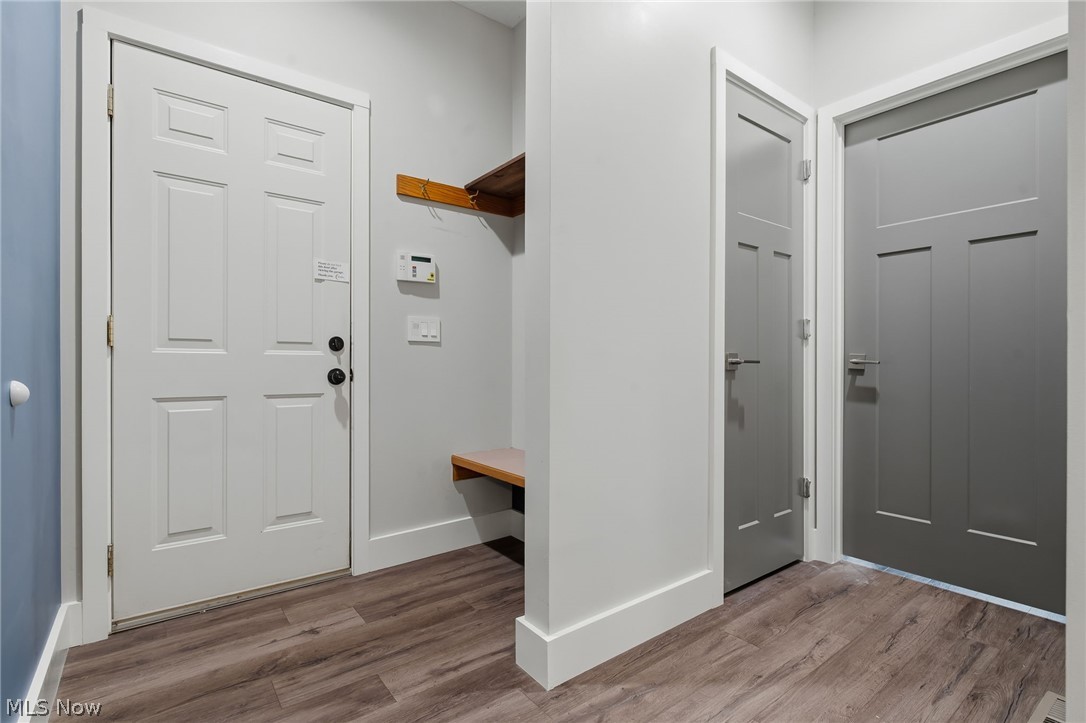 2559 Chadwell Circle NW North Canton OH 44720