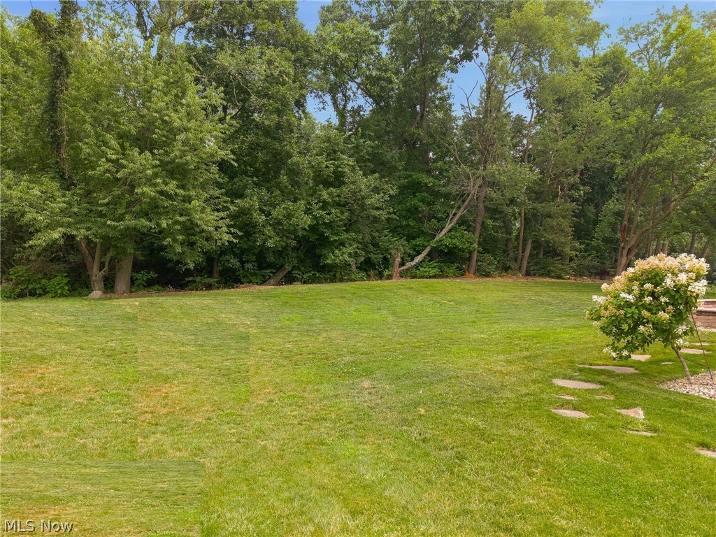 2559 Chadwell Circle NW North Canton OH 44720
