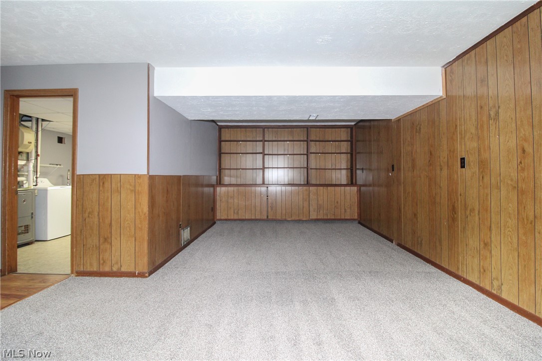 804 Texas Avenue Mcdonald OH 44437