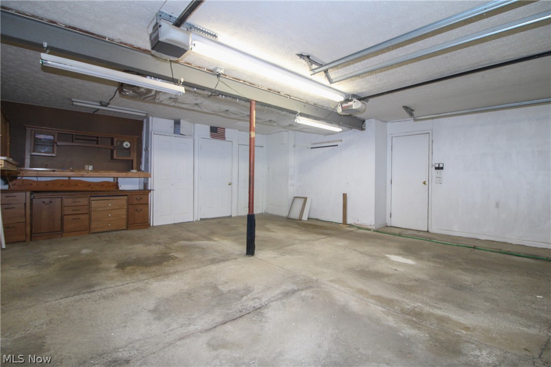 804 Texas Avenue Mcdonald OH 44437
