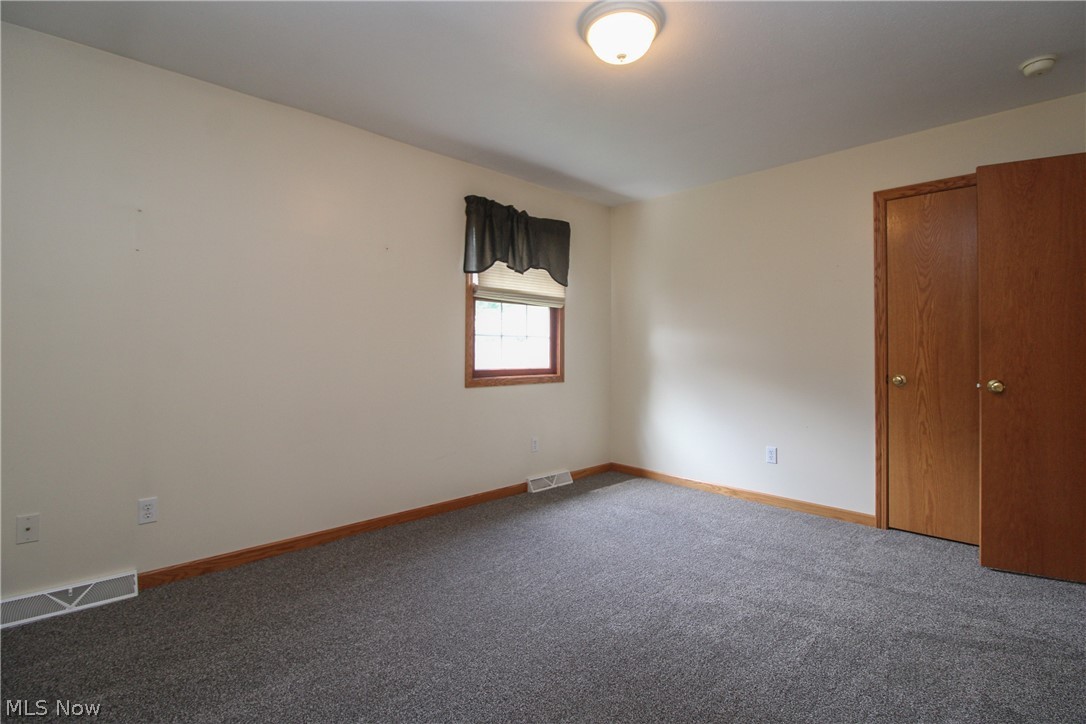 804 Texas Avenue Mcdonald OH 44437