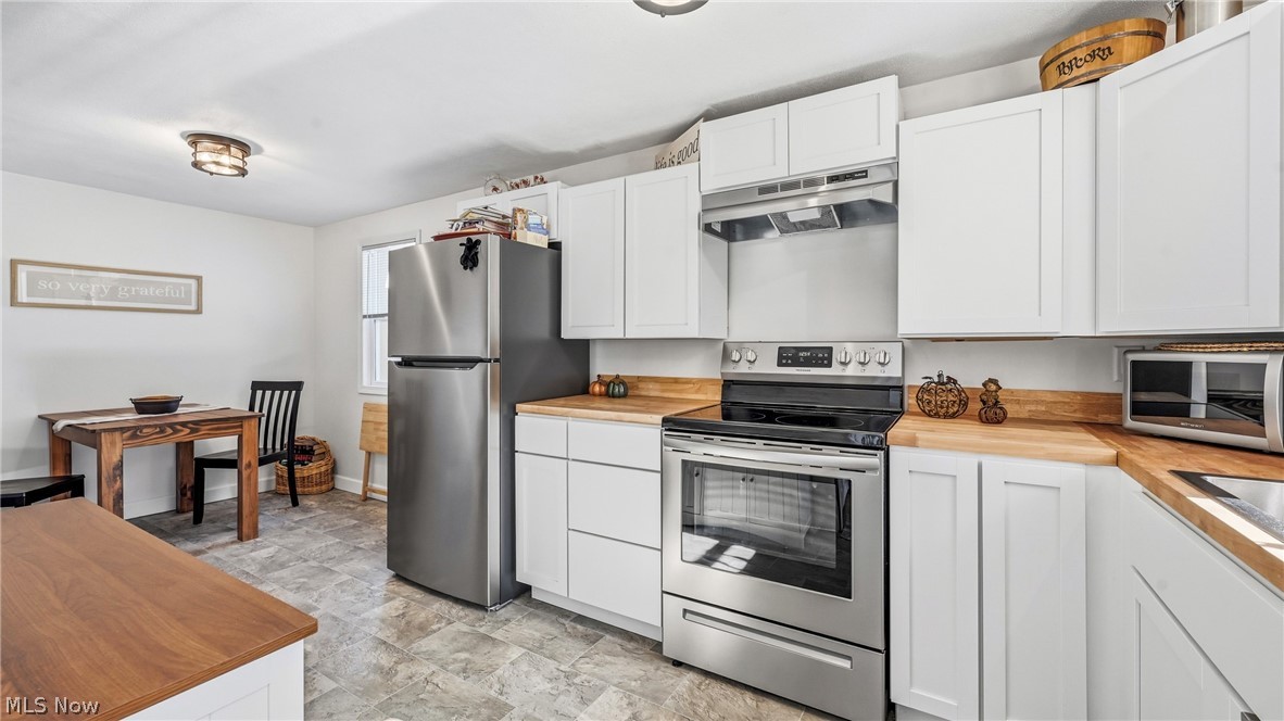 1154 Prince Drive Cortland OH 44410