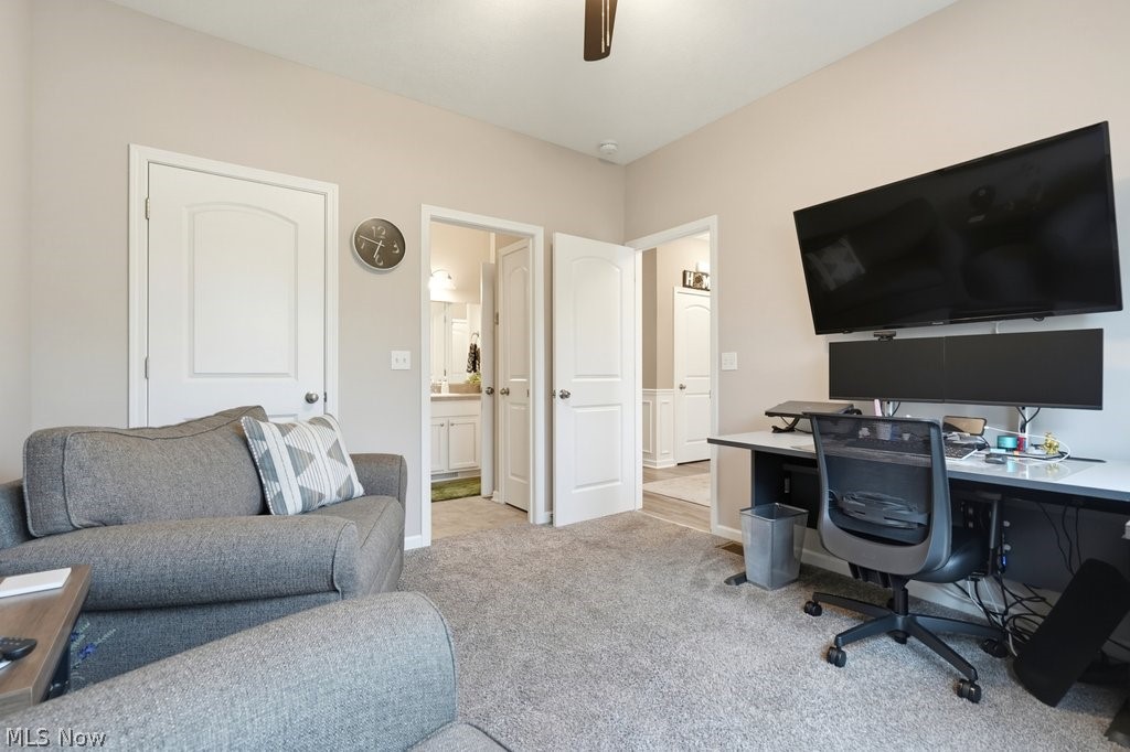 13953 Laurelbrook Oval Strongsville OH 44136