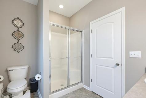 13953 Laurelbrook Oval Strongsville OH 44136