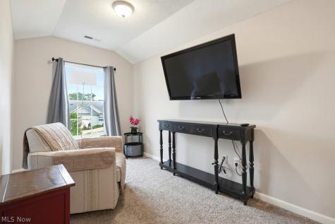 13953 Laurelbrook Oval Strongsville OH 44136