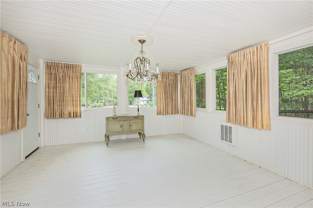 15879 Hemlock Road Chagrin Falls OH 44022