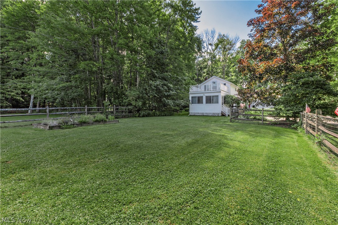 15879 Hemlock Road Chagrin Falls OH 44022