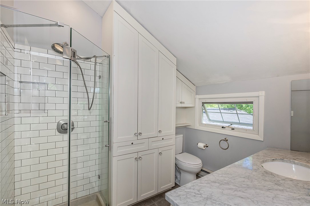 15879 Hemlock Road Chagrin Falls OH 44022