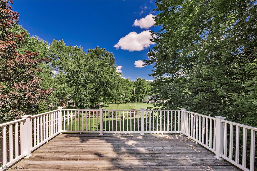15879 Hemlock Road Chagrin Falls OH 44022