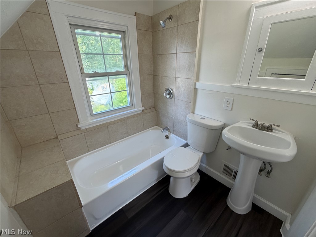 5546 Dalewood Avenue Maple Heights OH 44137