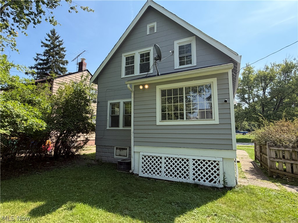 5546 Dalewood Avenue Maple Heights OH 44137