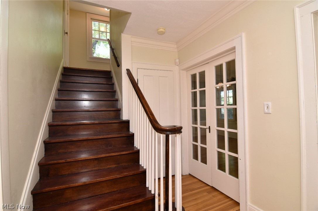 3180 Chadbourne Road Shaker Heights OH 44120