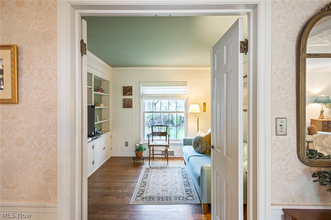 2748 Belvoir Boulevard Shaker Heights OH 44122