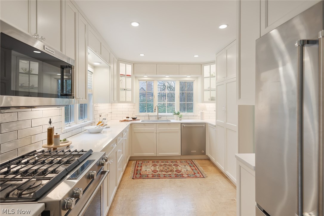 2748 Belvoir Boulevard Shaker Heights OH 44122