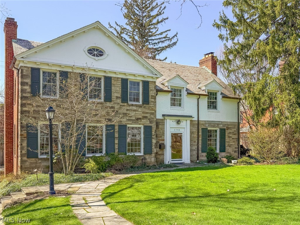 2748 Belvoir Boulevard Shaker Heights OH 44122