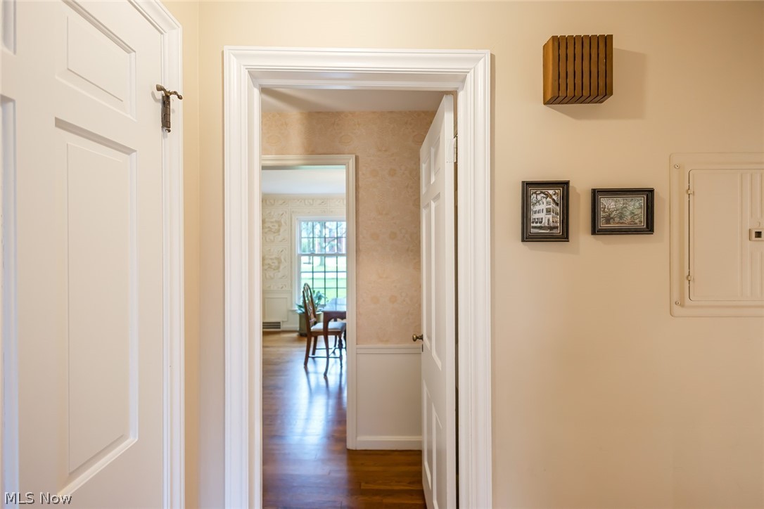 2748 Belvoir Boulevard Shaker Heights OH 44122