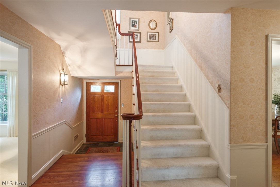 2748 Belvoir Boulevard Shaker Heights OH 44122