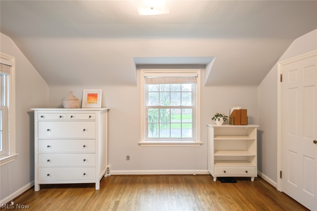 2748 Belvoir Boulevard Shaker Heights OH 44122