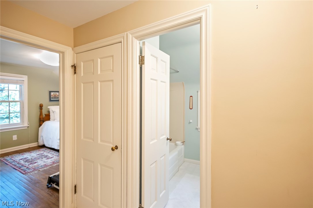 2748 Belvoir Boulevard Shaker Heights OH 44122