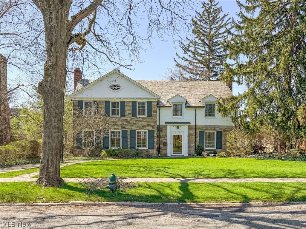 2748 Belvoir Boulevard Shaker Heights OH 44122