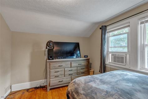3672 W 134th Street Cleveland OH 44111