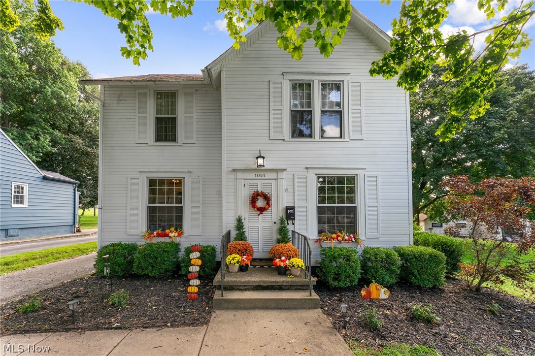 1051 E 9th Street Salem OH 44460