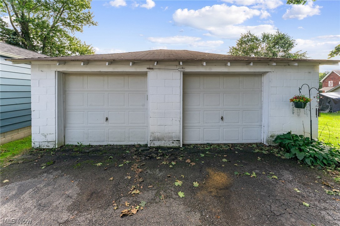 1051 E 9th Street Salem OH 44460