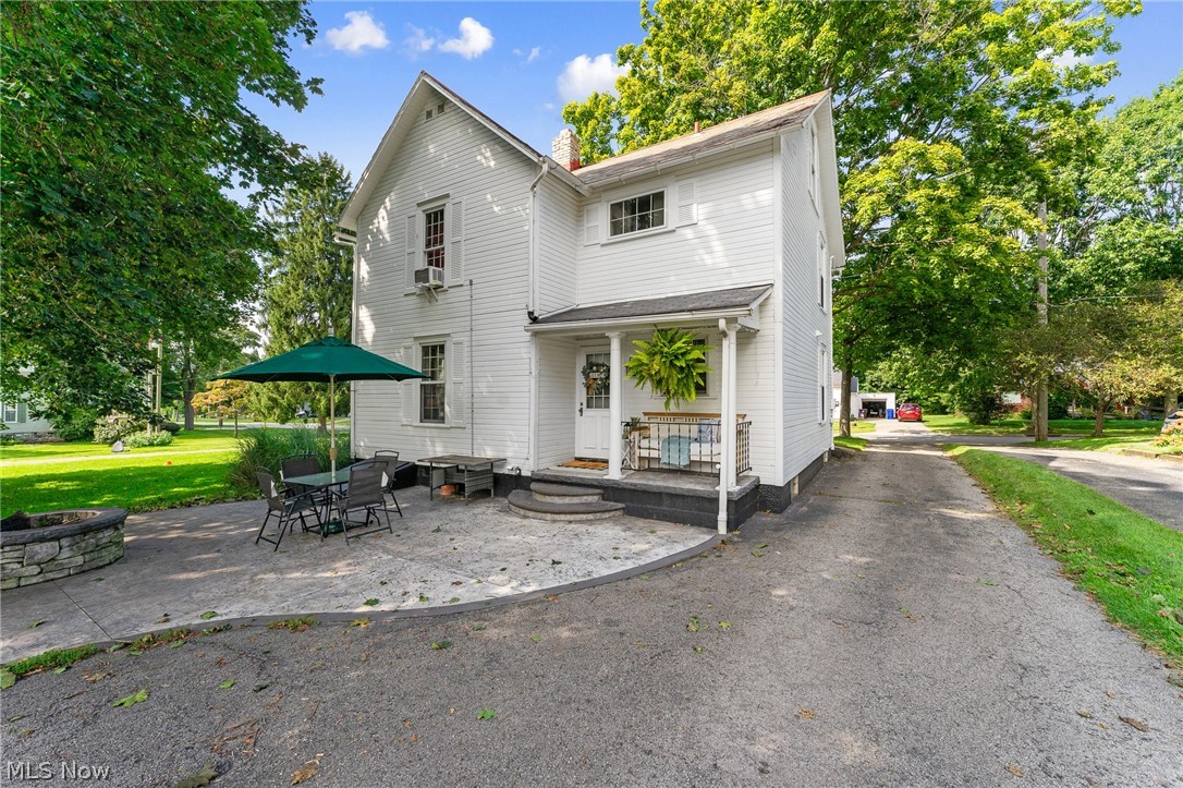1051 E 9th Street Salem OH 44460