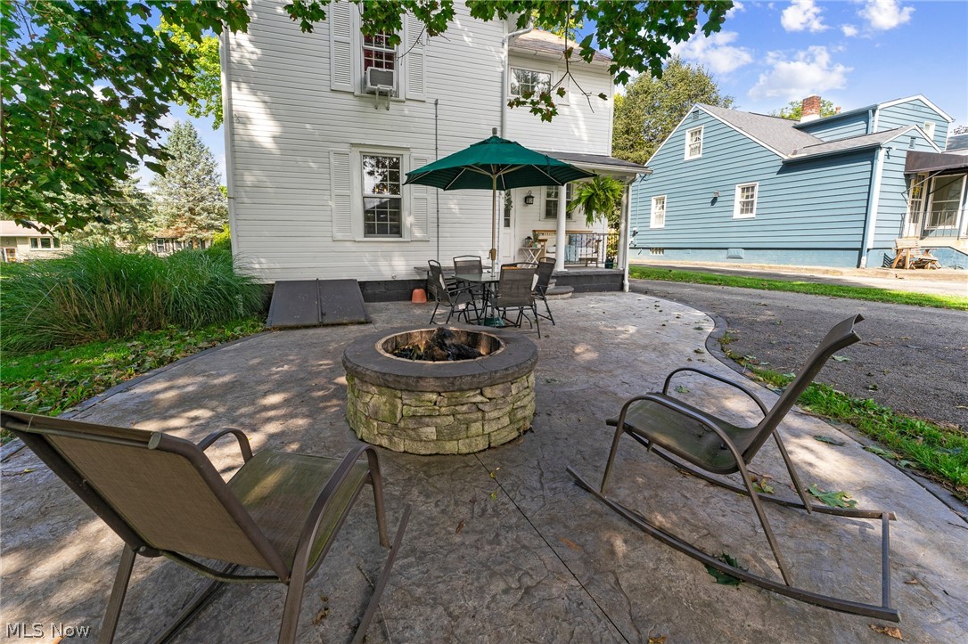 1051 E 9th Street Salem OH 44460