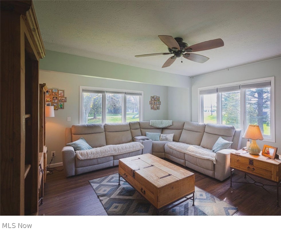 8113 Darrow Road Huron OH 44839
