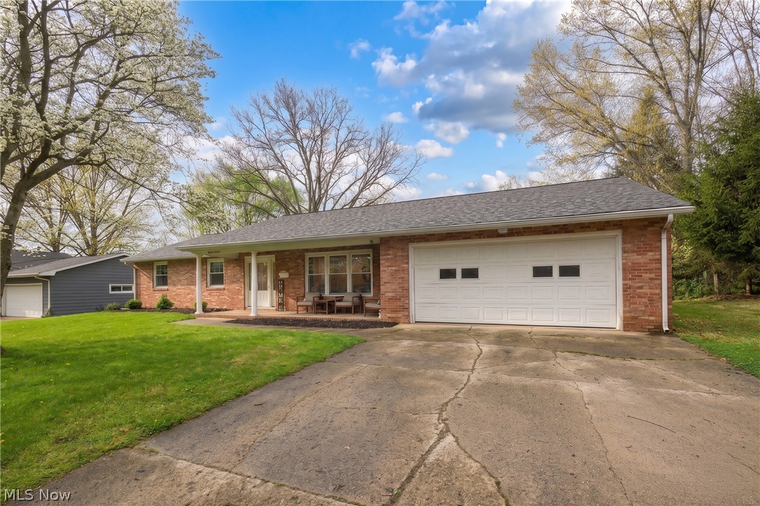 819 E 5th Street Dover OH 44622