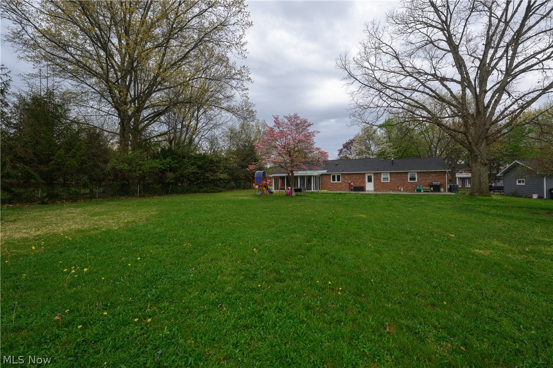 819 E 5th Street Dover OH 44622