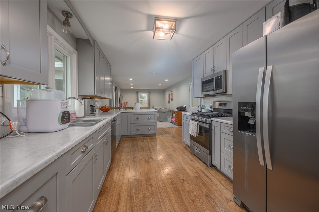 819 E 5th Street Dover OH 44622