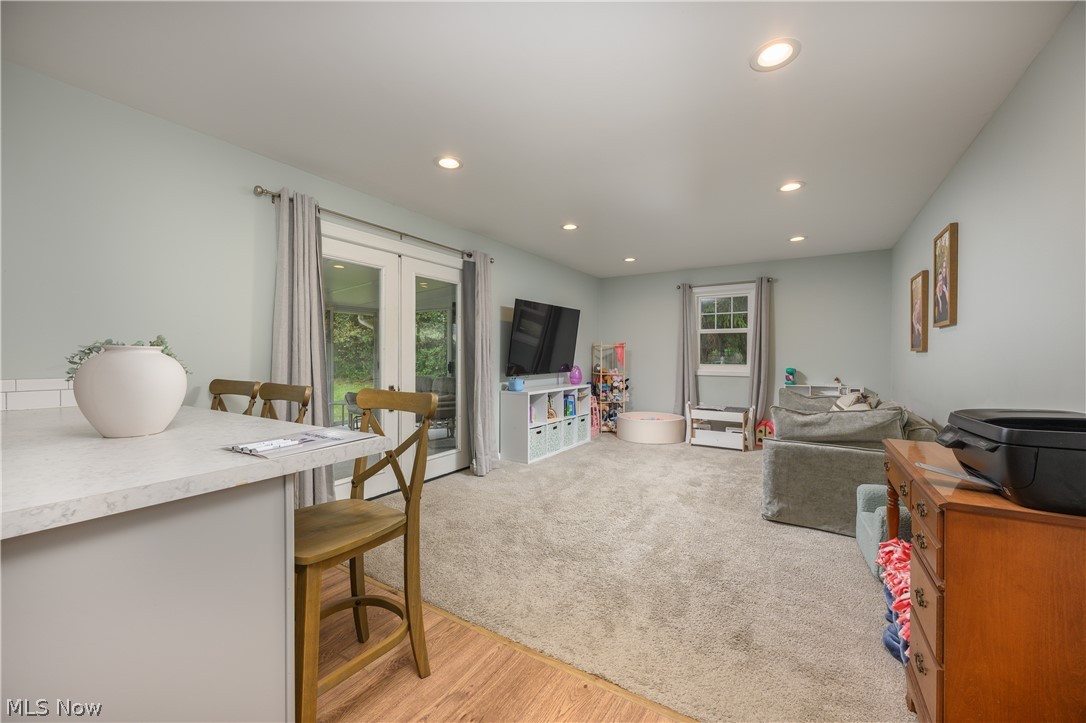 819 E 5th Street Dover OH 44622