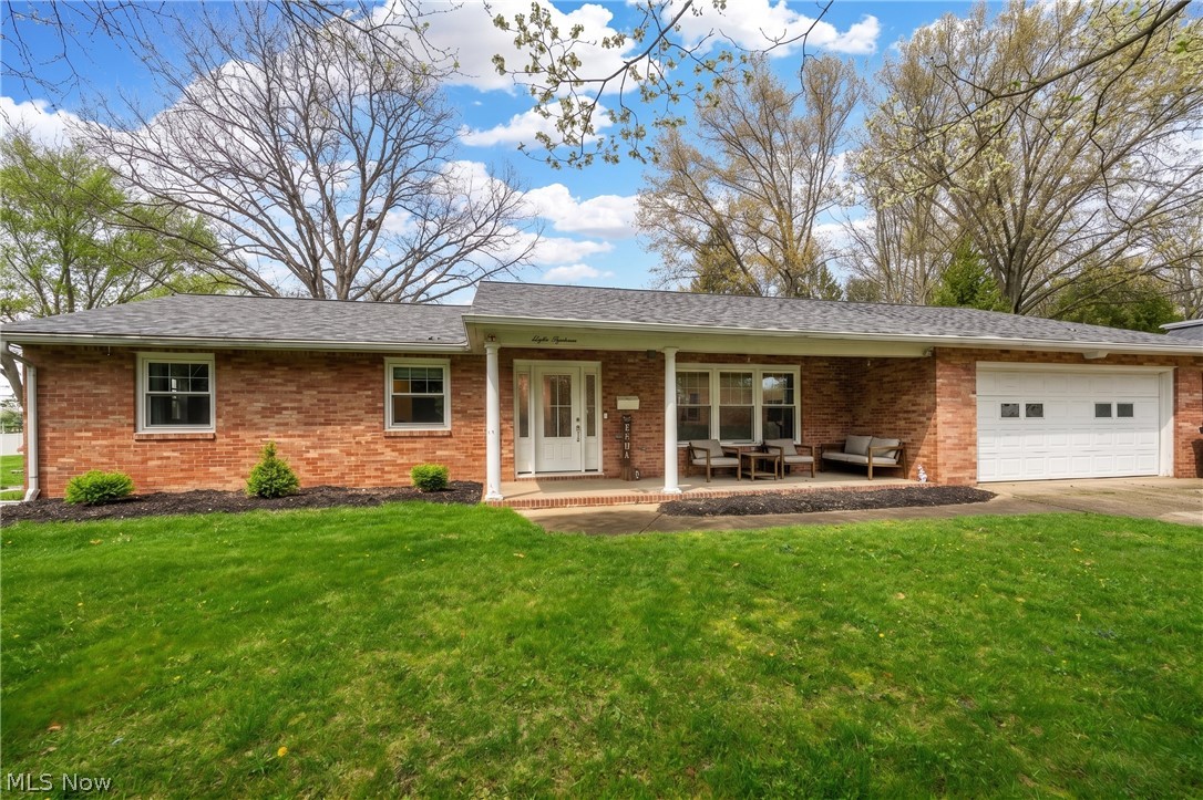 819 E 5th Street Dover OH 44622