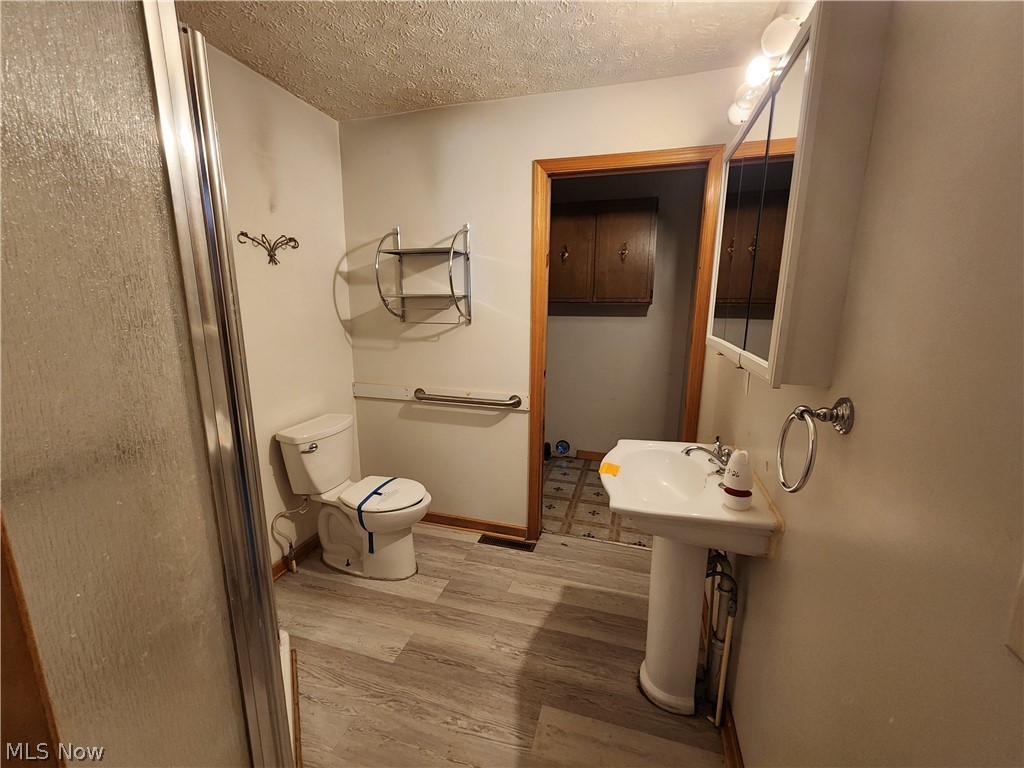 429 Comstock Street NW Warren OH 44483