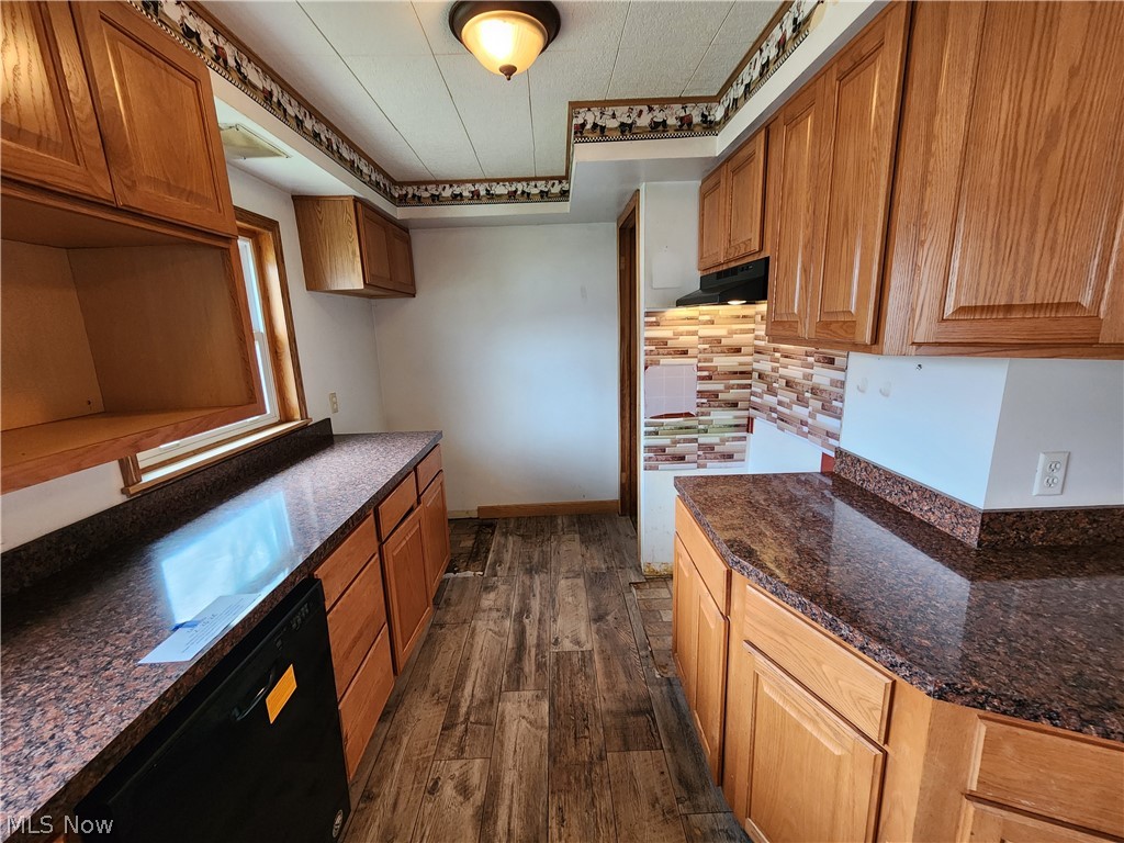 429 Comstock Street NW Warren OH 44483