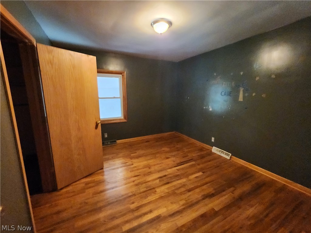 429 Comstock Street NW Warren OH 44483