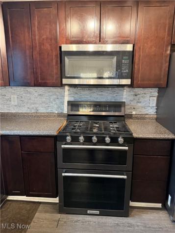 662 Kenilworth Avenue Sheffield Lake OH 44054