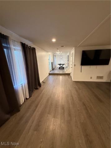 662 Kenilworth Avenue Sheffield Lake OH 44054