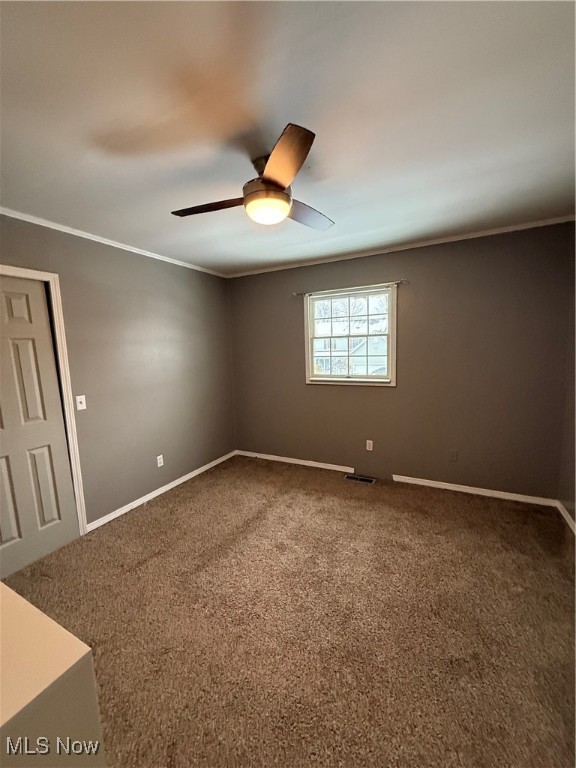662 Kenilworth Avenue Sheffield Lake OH 44054