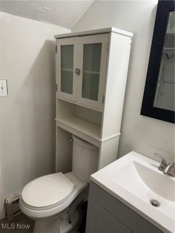 662 Kenilworth Avenue Sheffield Lake OH 44054