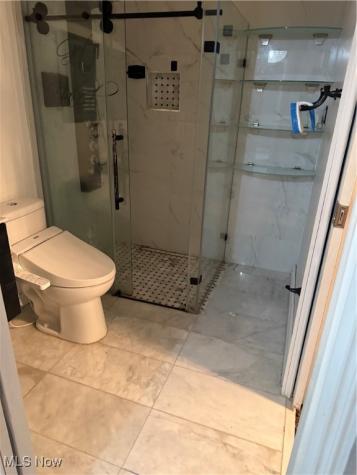 662 Kenilworth Avenue Sheffield Lake OH 44054