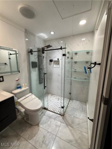 662 Kenilworth Avenue Sheffield Lake OH 44054